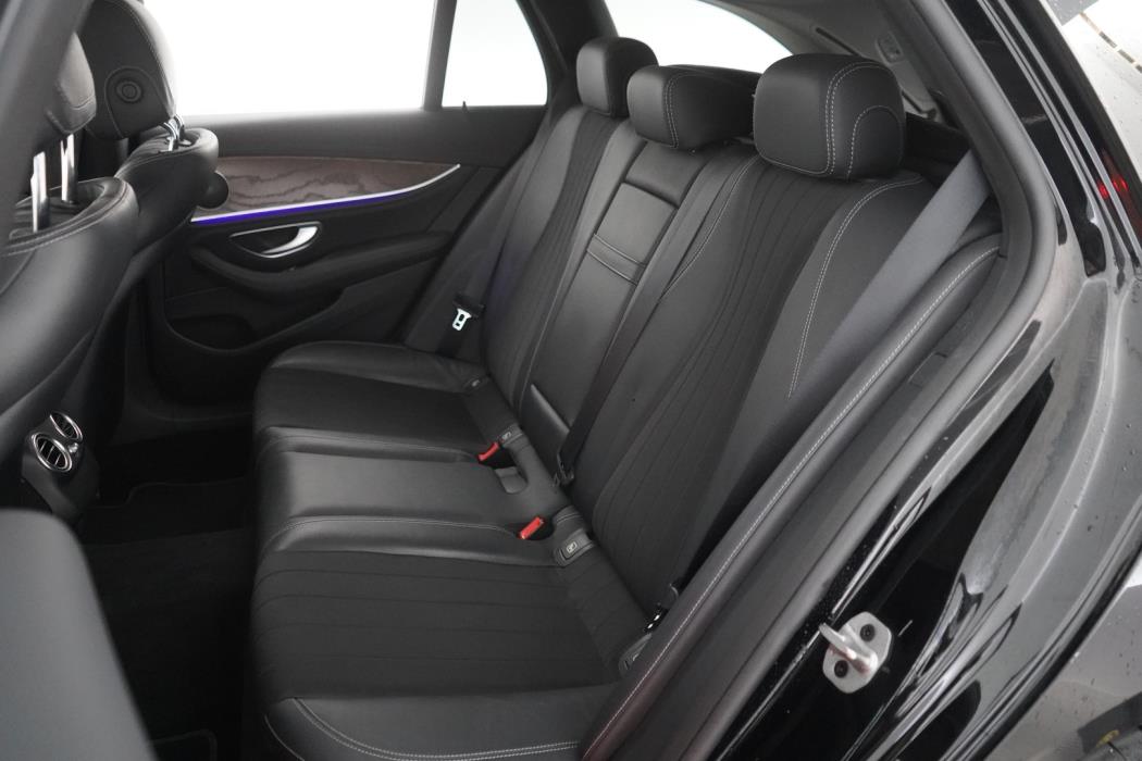 MERCEDES-BENZ E 2020