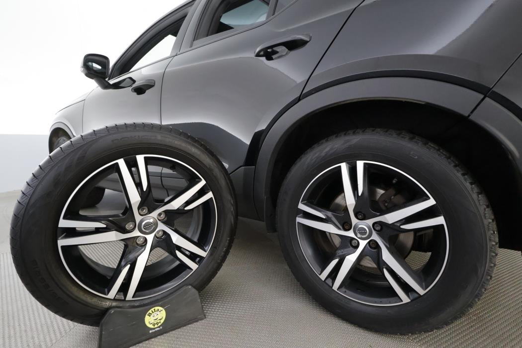 VOLVO XC40 2019