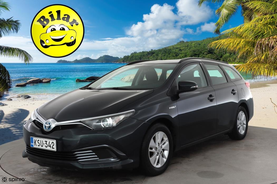 TOYOTA Auris 2017