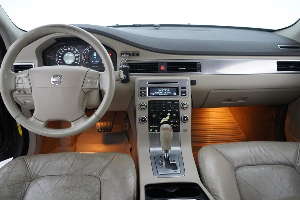 VOLVO XC70 2007