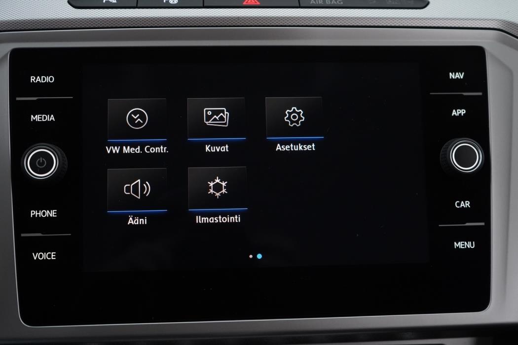 VOLKSWAGEN Passat 2019