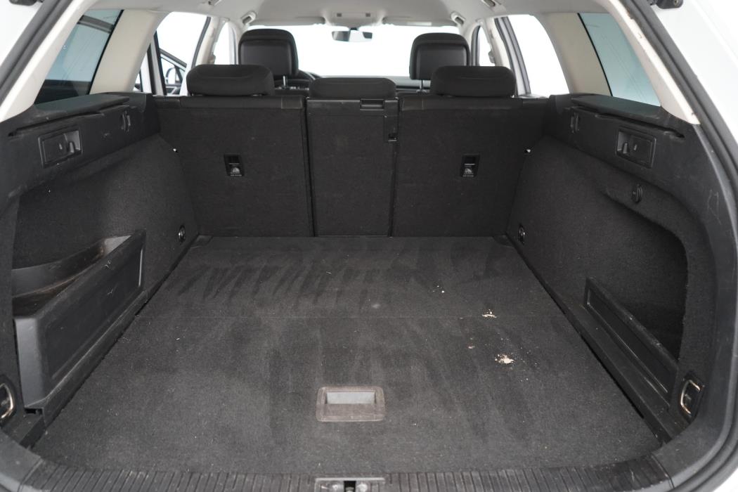 VOLKSWAGEN Passat 2019