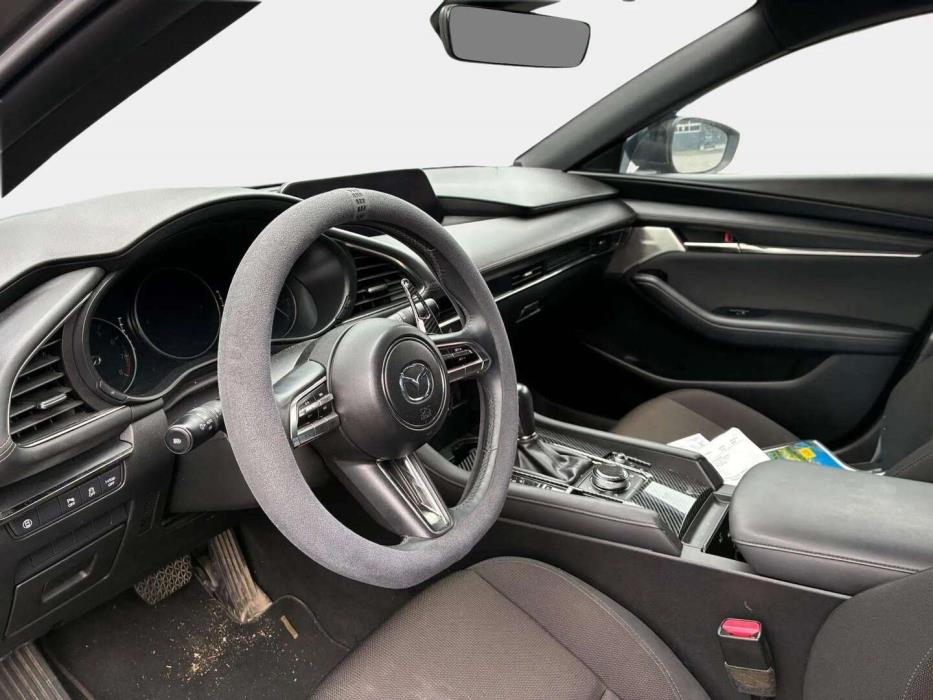 MAZDA 3 2020