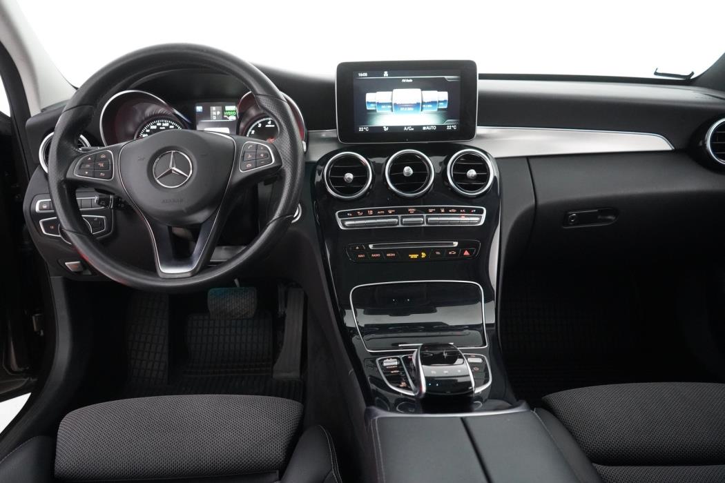 MERCEDES-BENZ C 2018