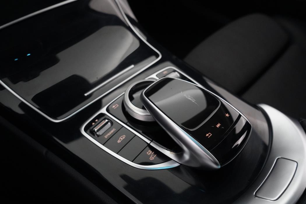 MERCEDES-BENZ C 2018