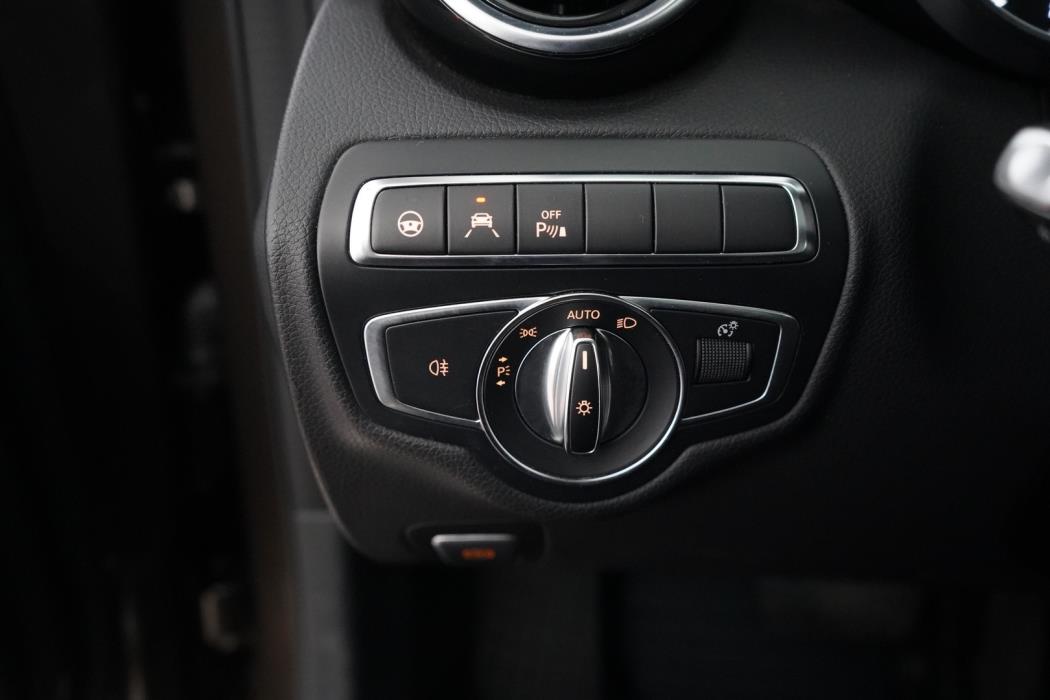 MERCEDES-BENZ C 2018