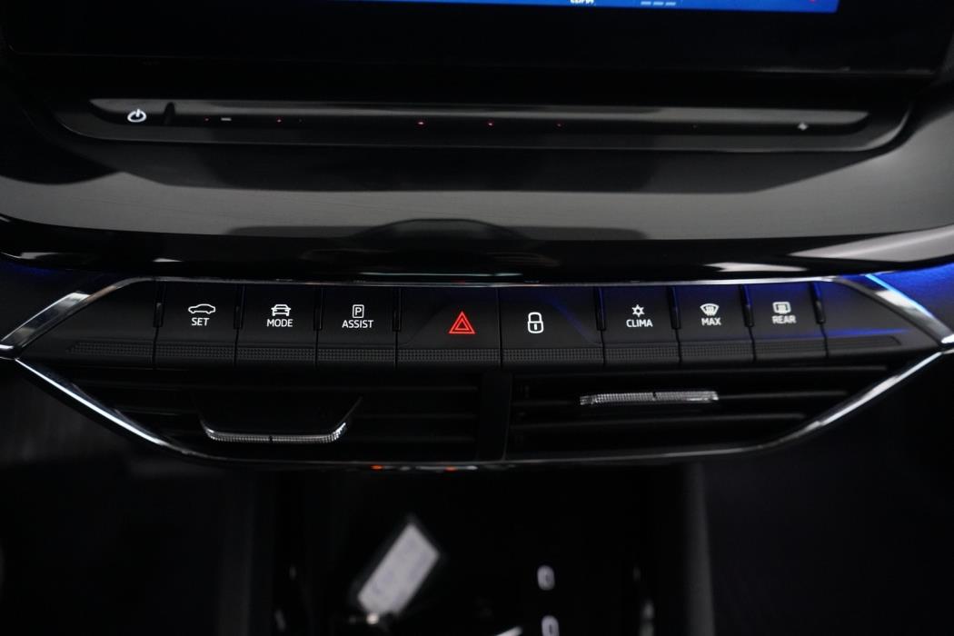 SKODA Octavia 2021