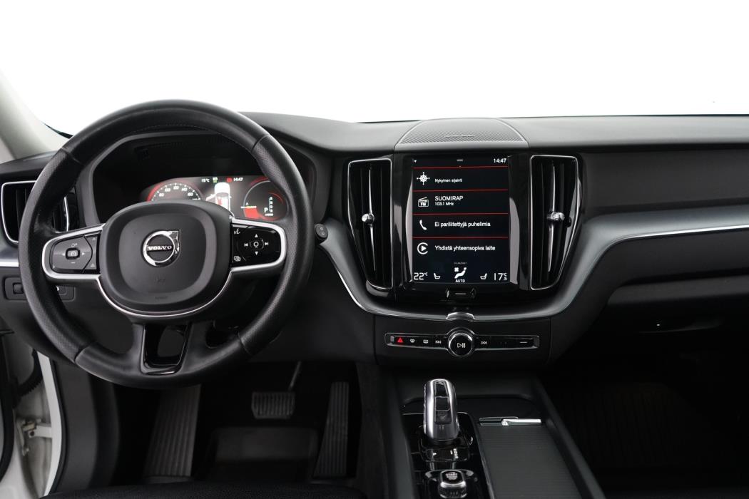 VOLVO XC60 2019
