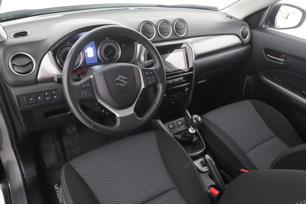 SUZUKI Vitara 2024
