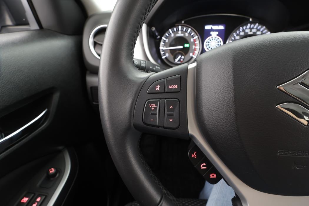 SUZUKI Vitara 2024