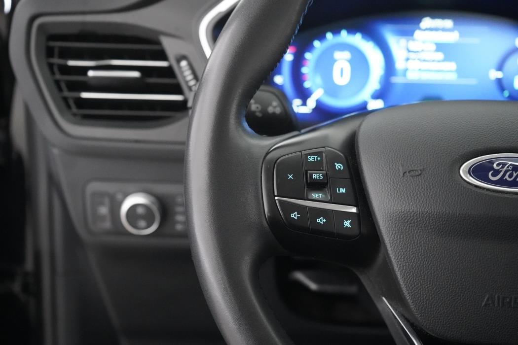 FORD Kuga 2022