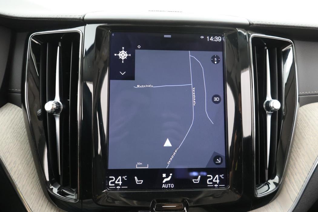 VOLVO XC60 2021