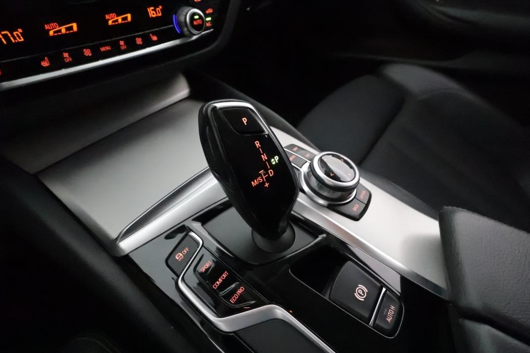 BMW 520 2018