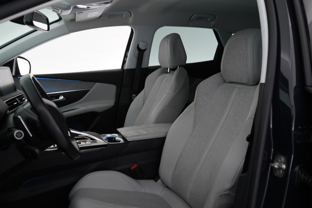 PEUGEOT 3008 2017