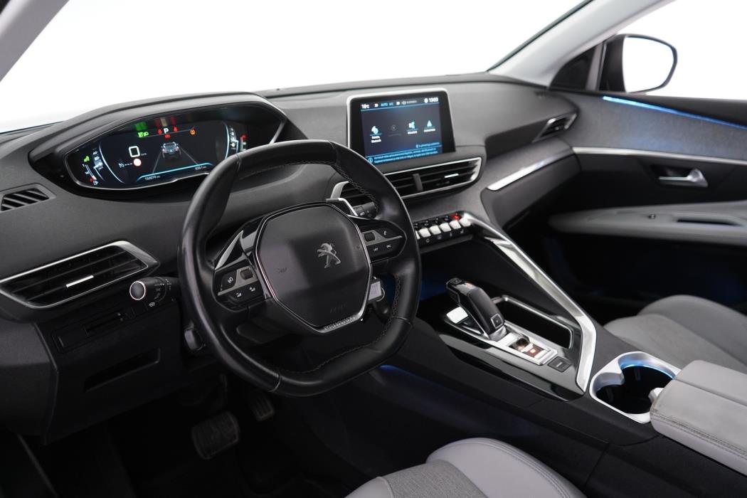 PEUGEOT 3008 2017