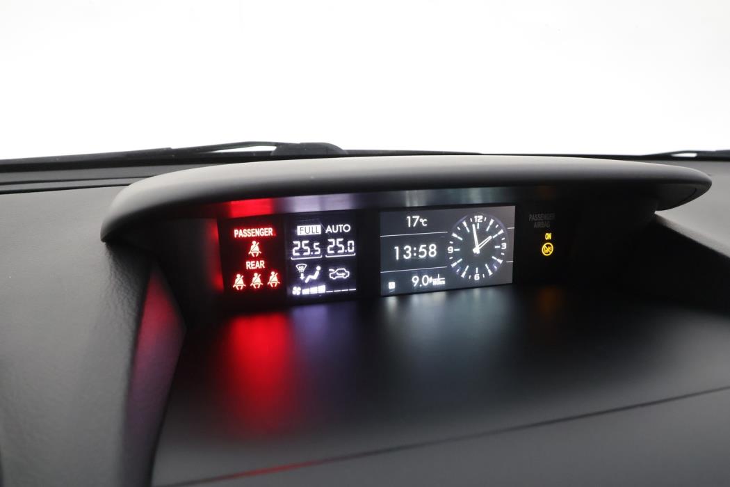 SUBARU Forester 2018