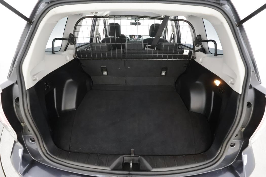 SUBARU Forester 2018