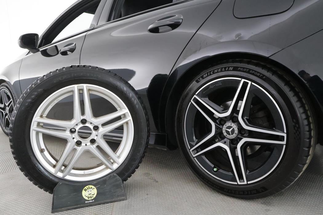 MERCEDES-BENZ A 2019