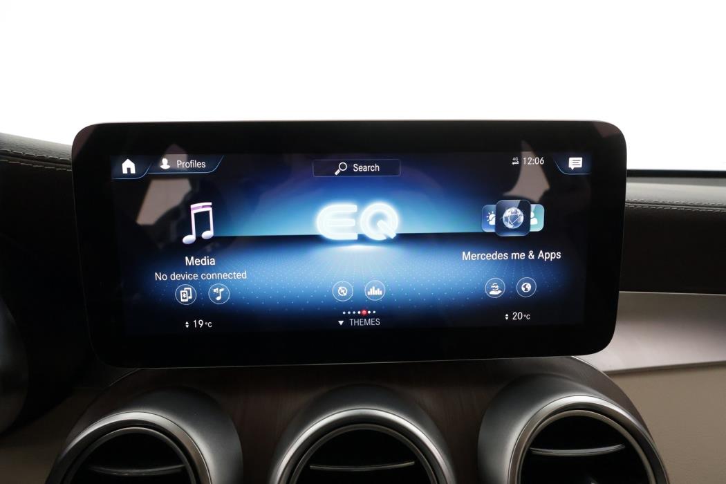 MERCEDES-BENZ GLC 2021