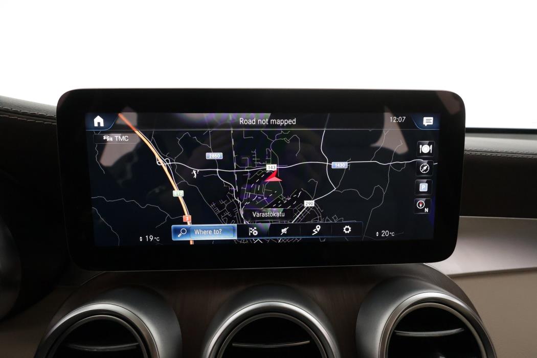 MERCEDES-BENZ GLC 2021