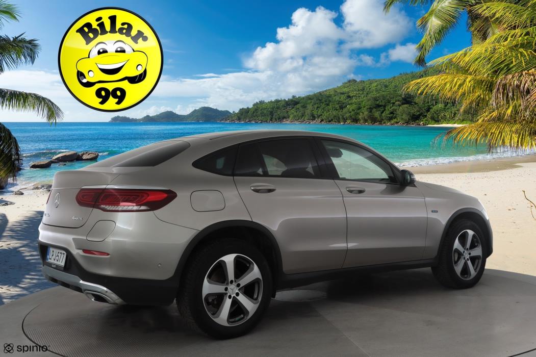 MERCEDES-BENZ GLC 2021