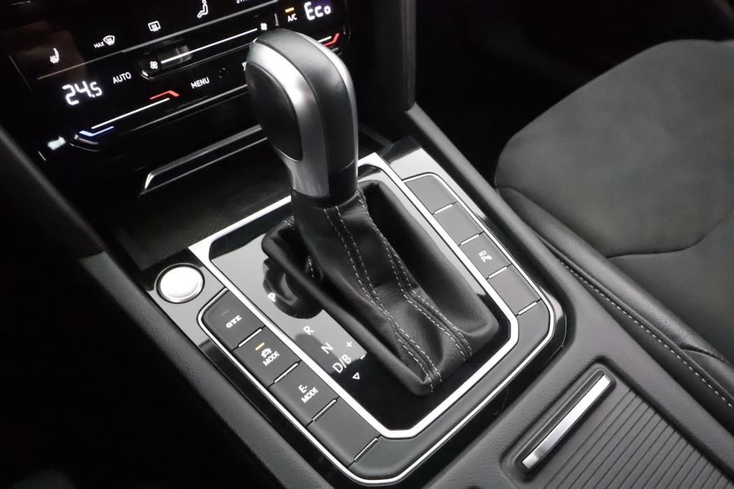 VOLKSWAGEN Arteon 2023