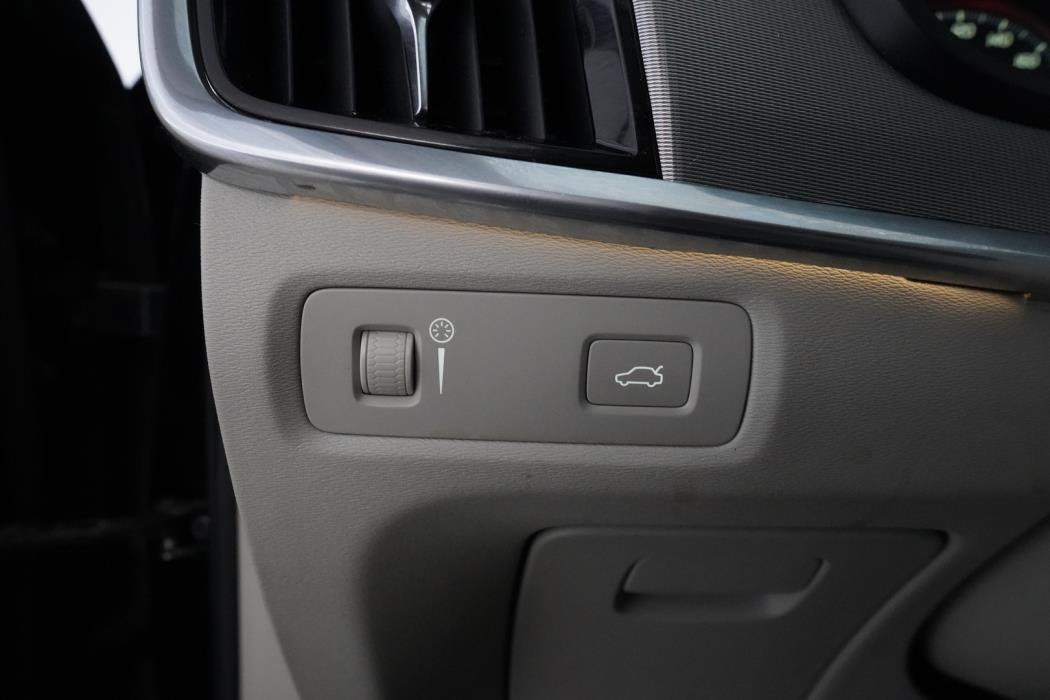VOLVO V90 2017