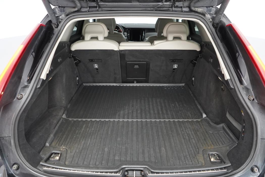 VOLVO V90 2017