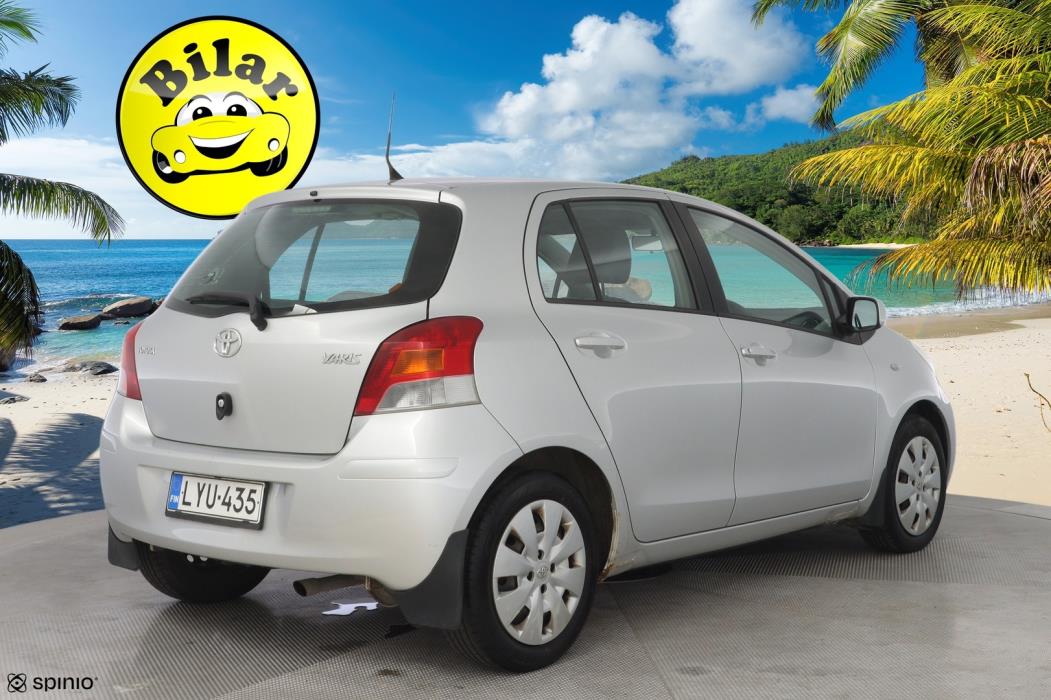 TOYOTA Yaris 2009