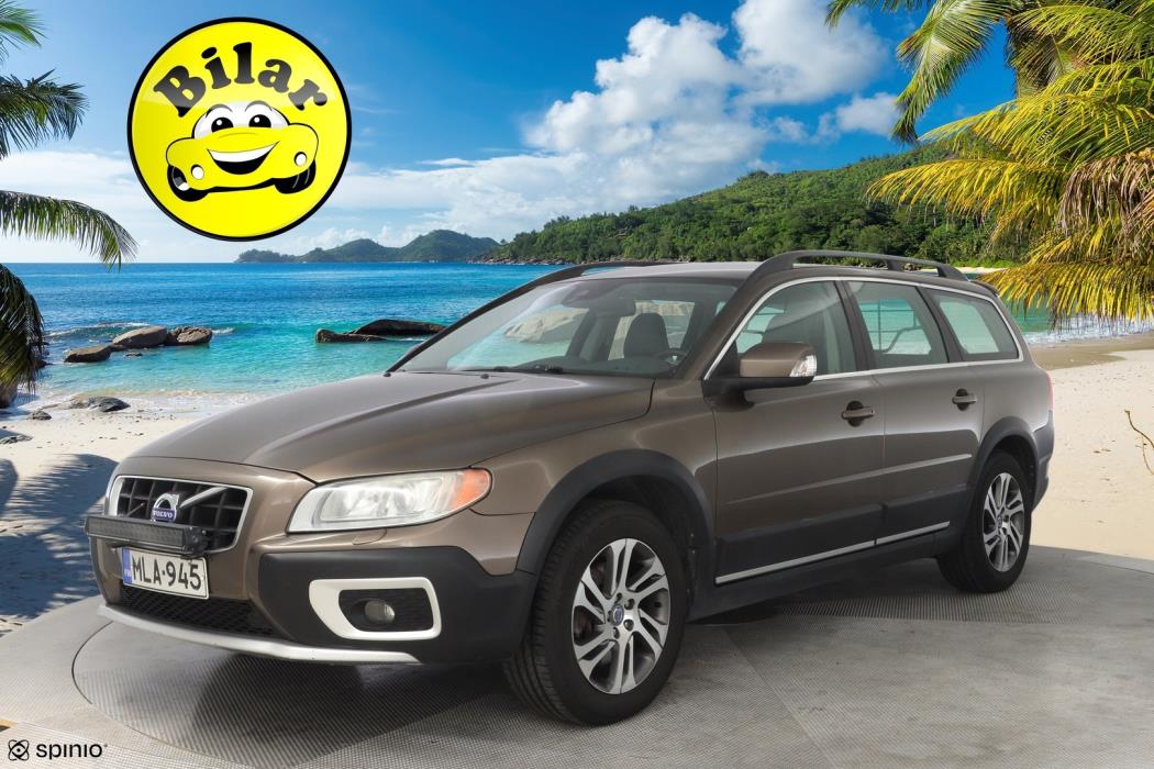 VOLVO XC70 2012