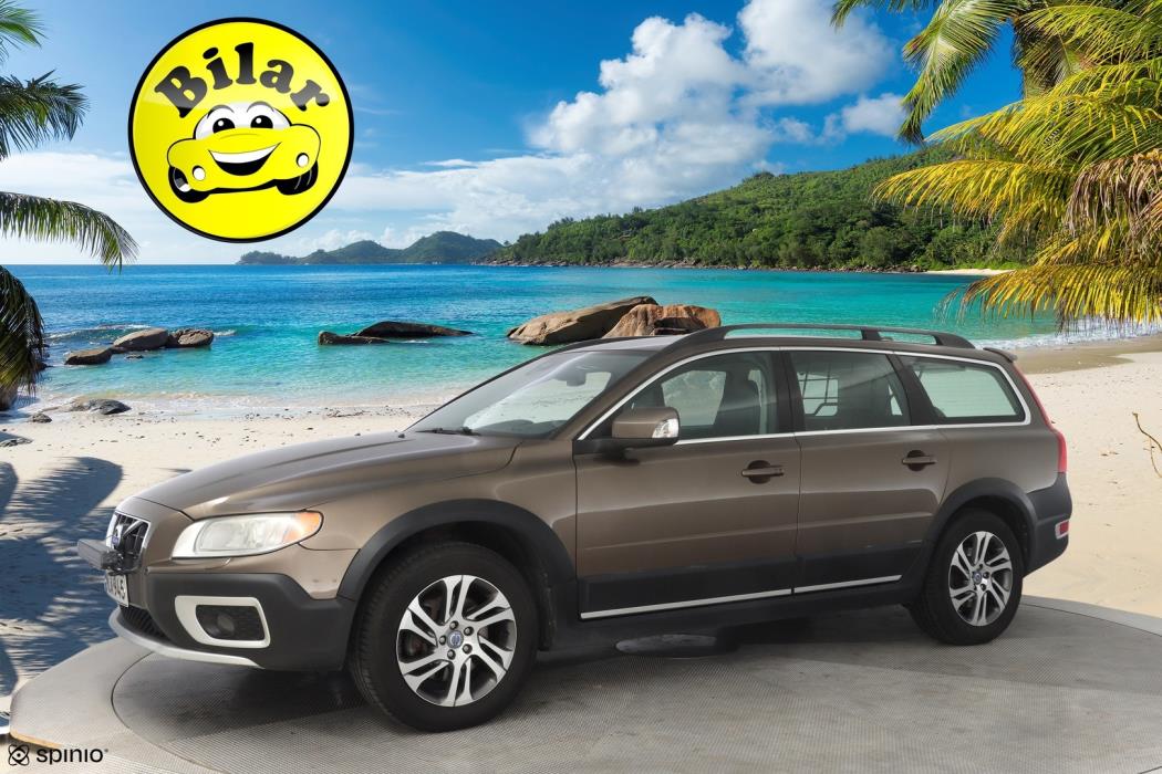 VOLVO XC70 2012