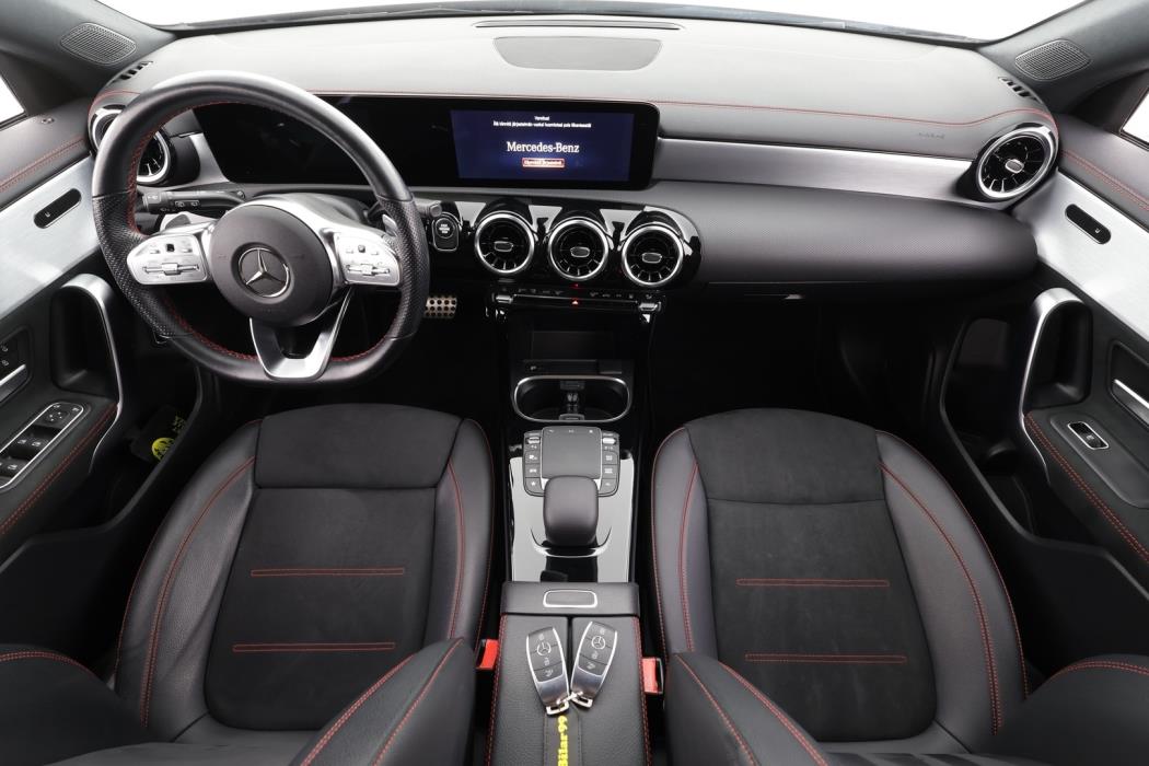 MERCEDES-BENZ CLA 2022