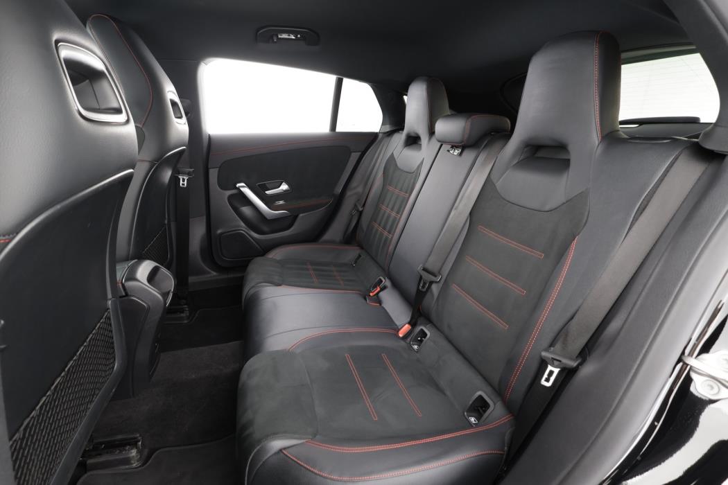MERCEDES-BENZ CLA 2022