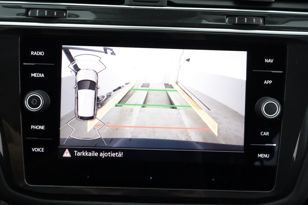 VOLKSWAGEN Tiguan 2022