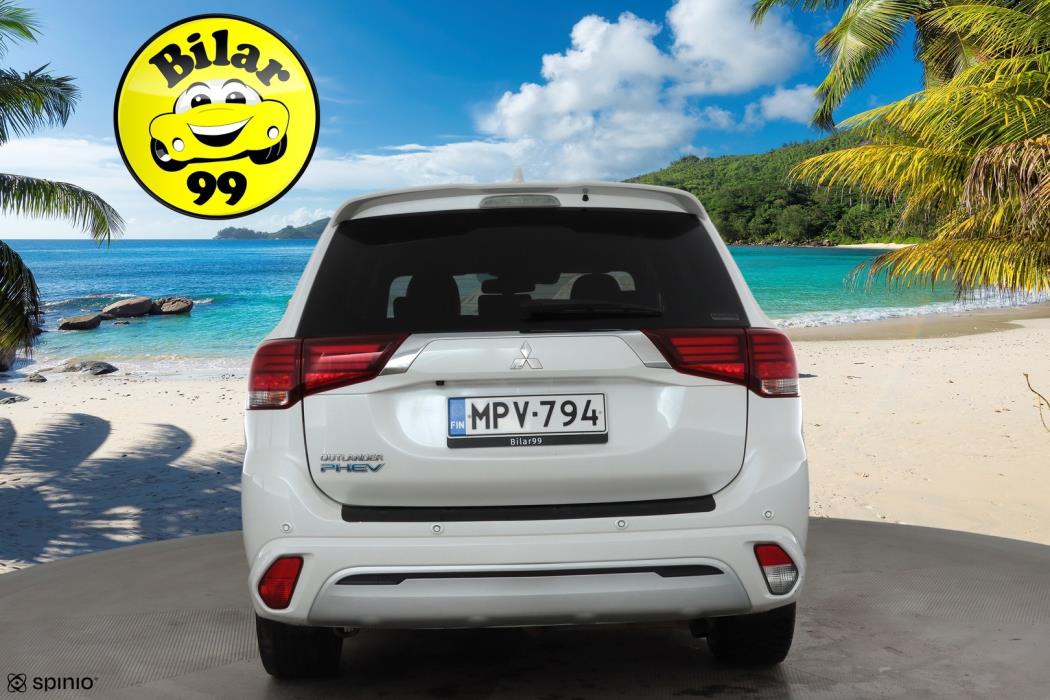 MITSUBISHI Outlander PHEV 2021