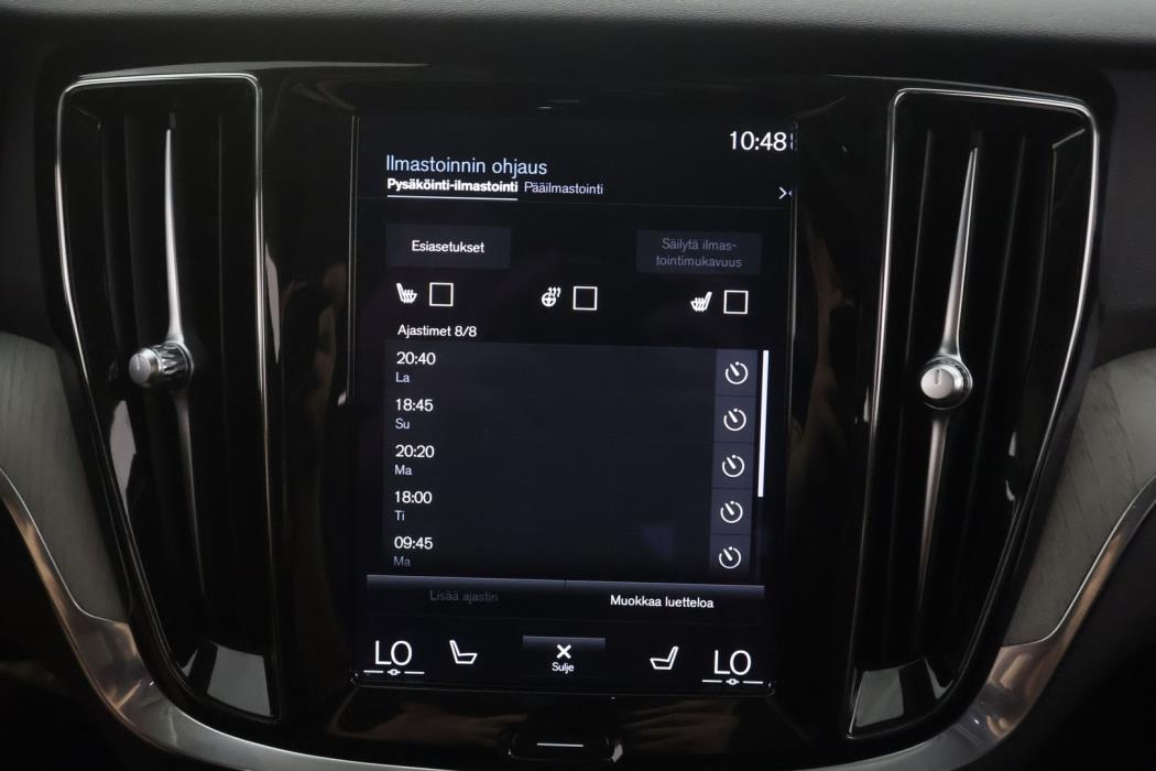VOLVO V60 2021