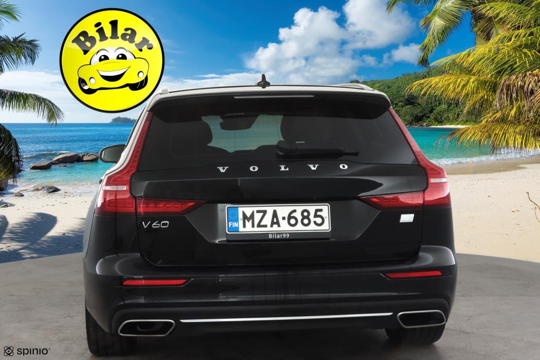 VOLVO V60 2021