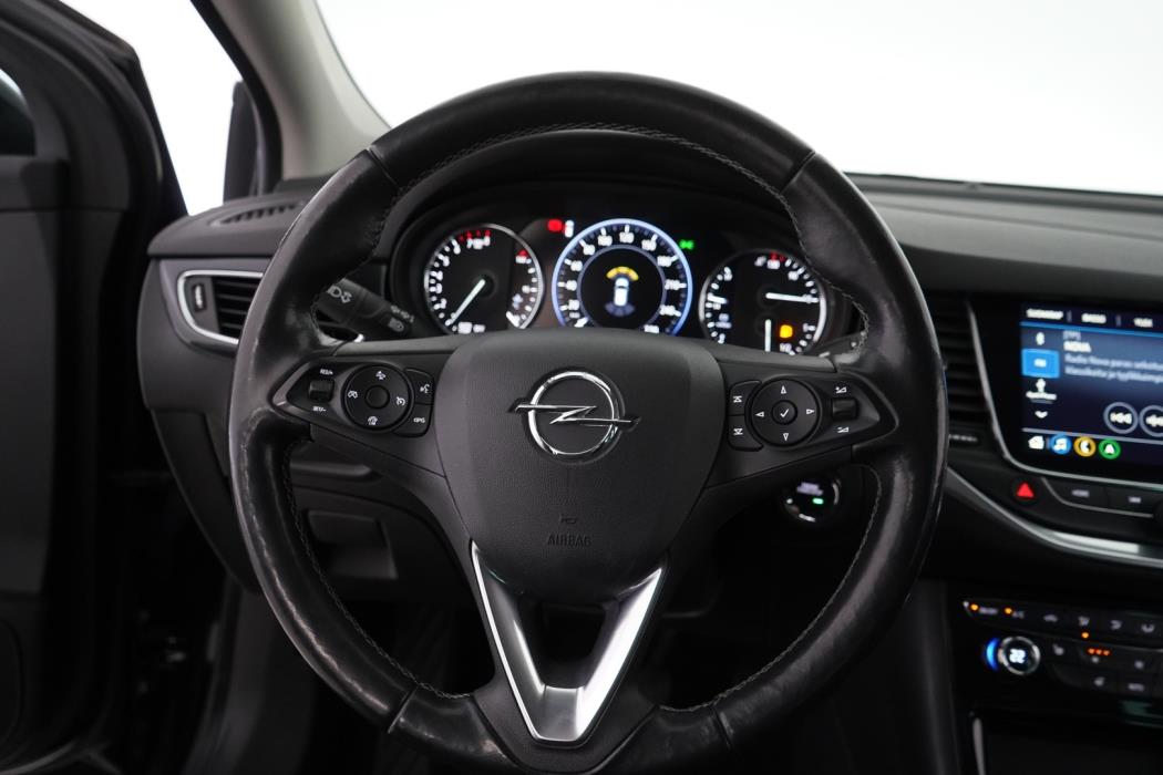 OPEL Astra 2021