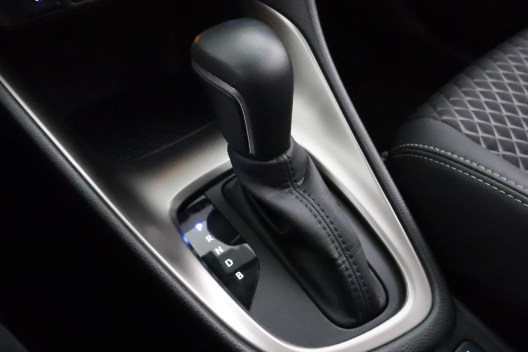 MAZDA 2 2023