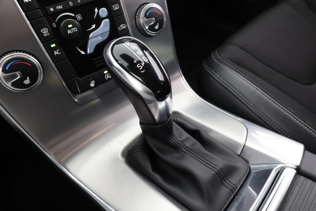 VOLVO V60 Cross Country 2018