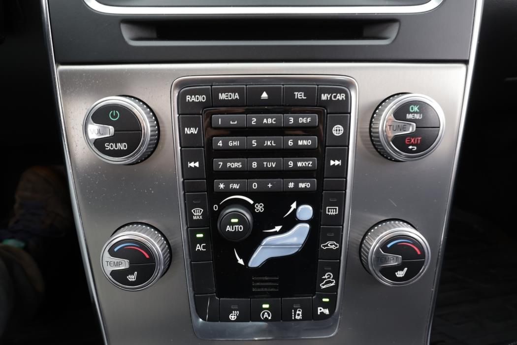 VOLVO V60 Cross Country 2018