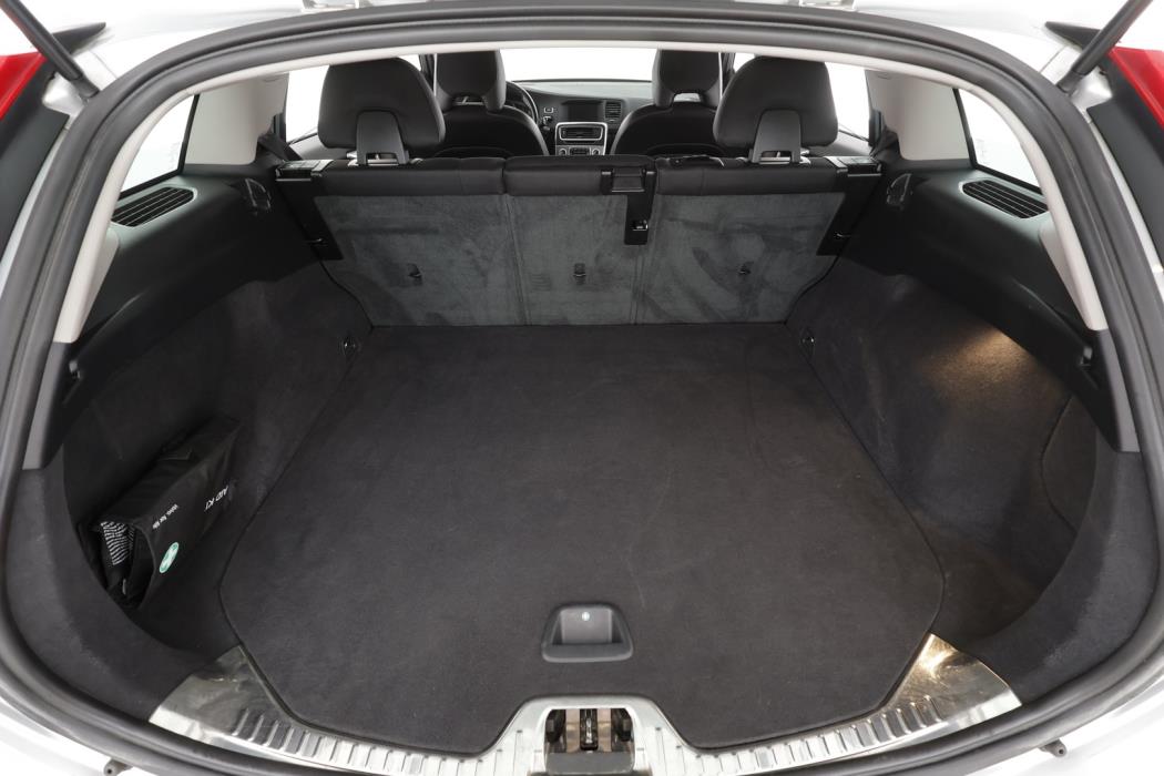 VOLVO V60 Cross Country 2018