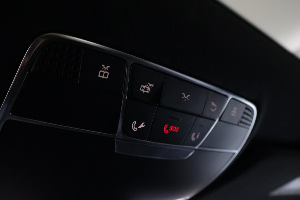 MERCEDES-BENZ S 2015