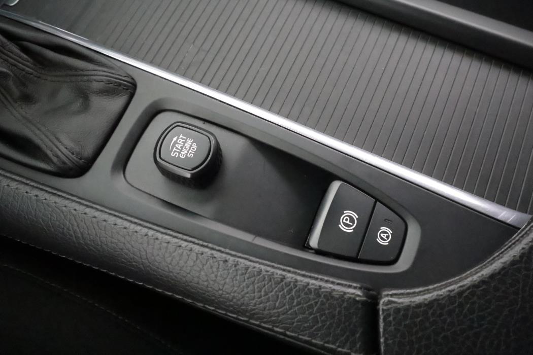 VOLVO V90 CROSS COUNTRY 2018