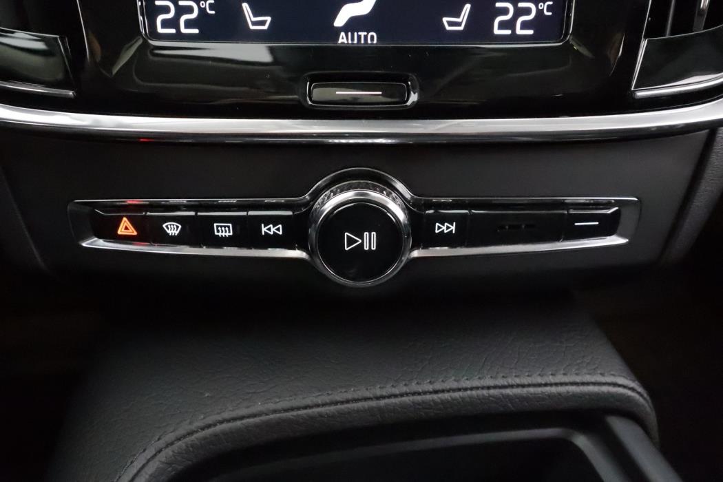 VOLVO V90 CROSS COUNTRY 2018