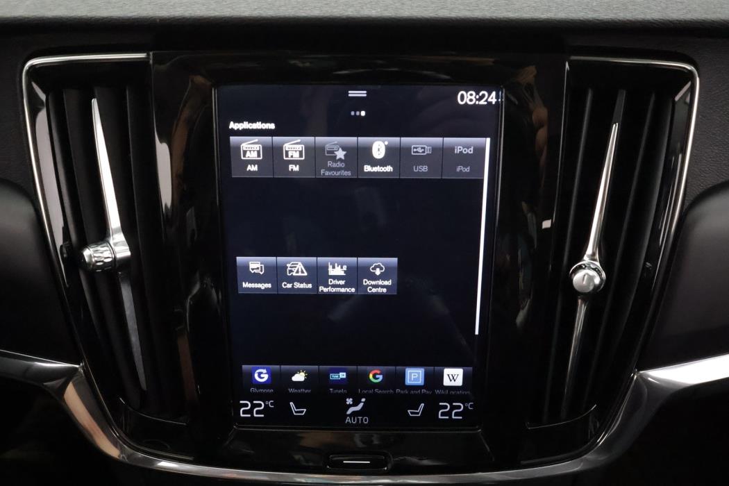 VOLVO V90 CROSS COUNTRY 2018