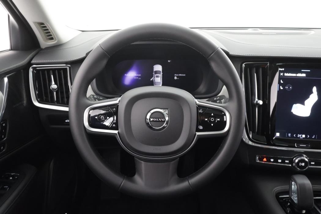 VOLVO S90 2024