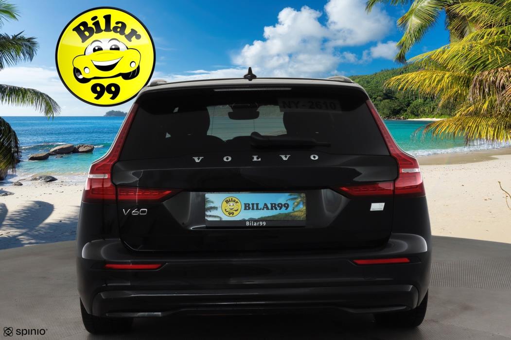 VOLVO V60 2023