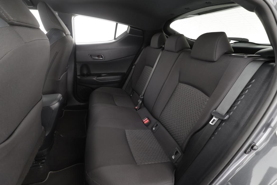 TOYOTA C-HR 2023