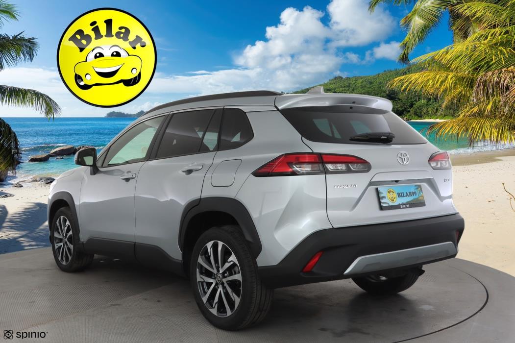 TOYOTA COROLLA CROSS 2024